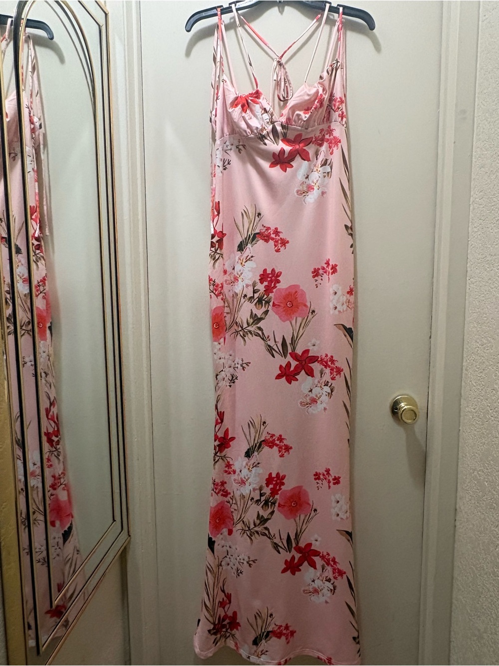 Source Unknown Pink Floral Strappy Maxi Dress